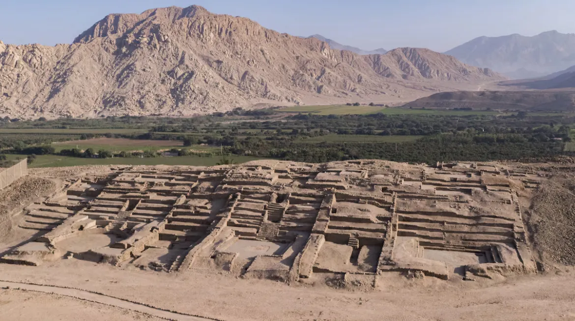 Ciudad de 3500 años en Perú