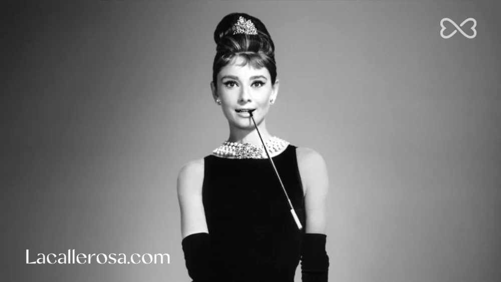 Audrey Hepburn- elegancia, guerra y la mujer detrás del vestido negro