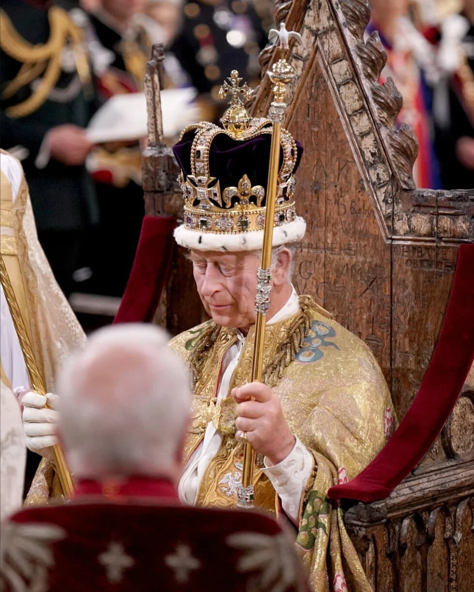 Carlos en su coronacion