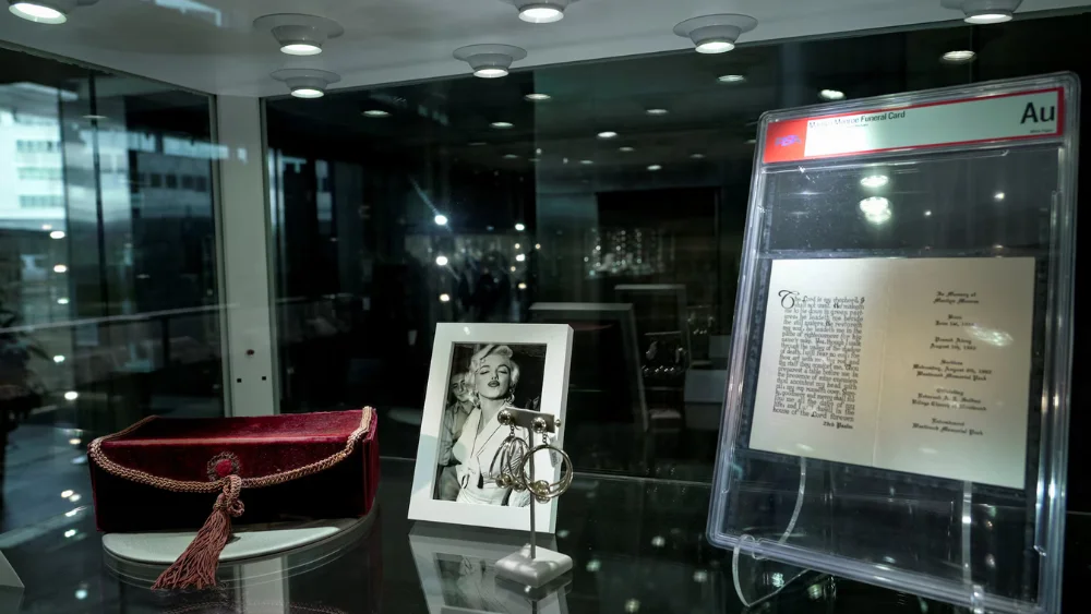 Desde joyas hasta cartas privadas, el mundo oculto de Marilyn Monroe sale a subasta.