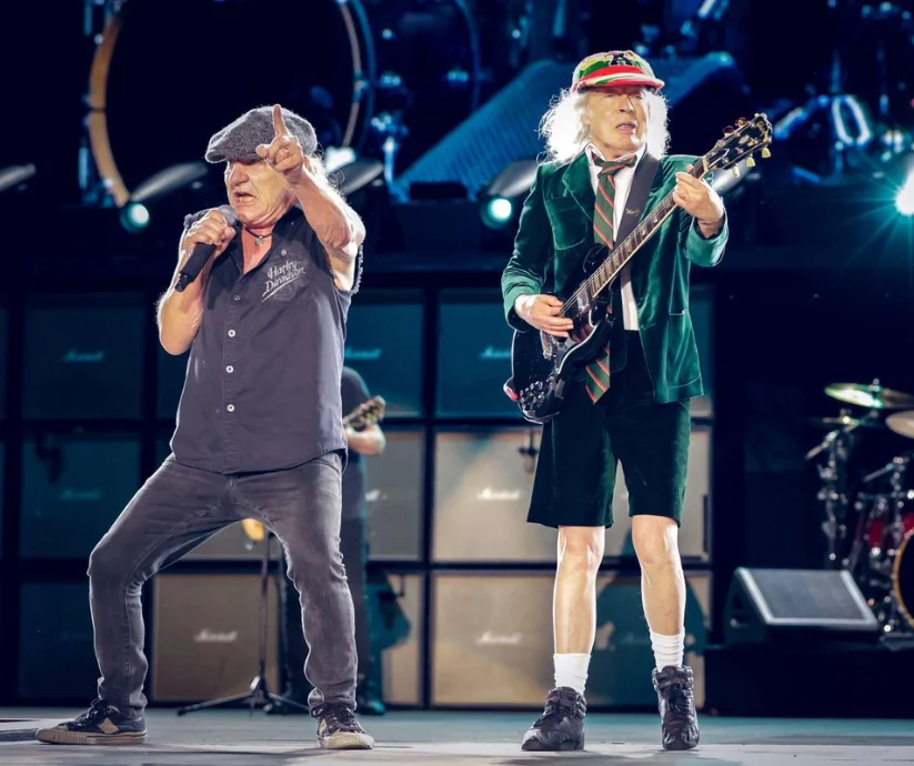 Brian Johnson y Angus Young