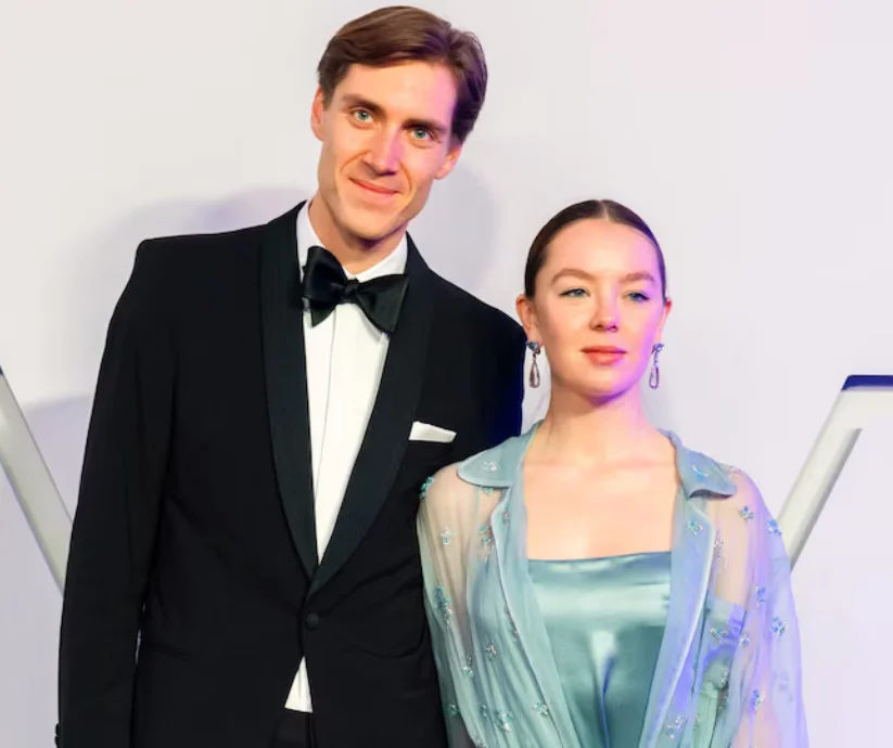 La princesa Alejandra de Hannover acompañada de su novio