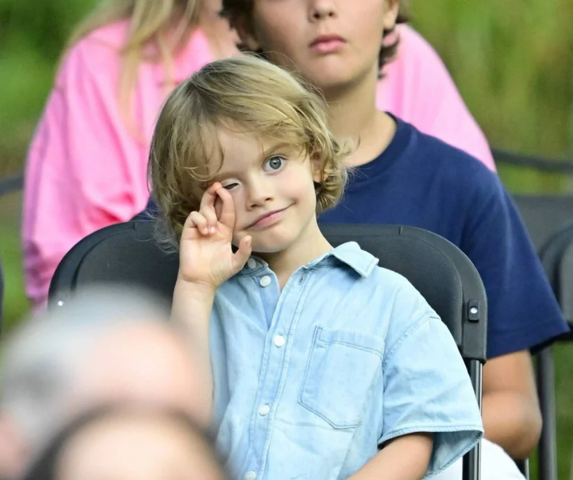 El más pequeño de la familia real sueca, el principe Julian