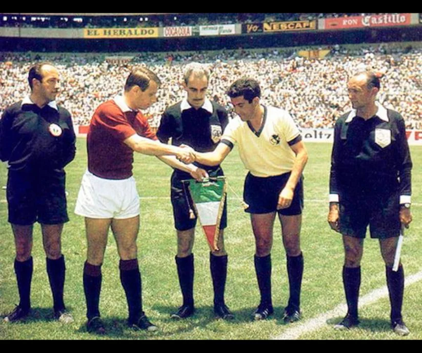 El Estadio Azteca fue inaugurado el 29 de mayo de 1966 con el partido América vs Torino.