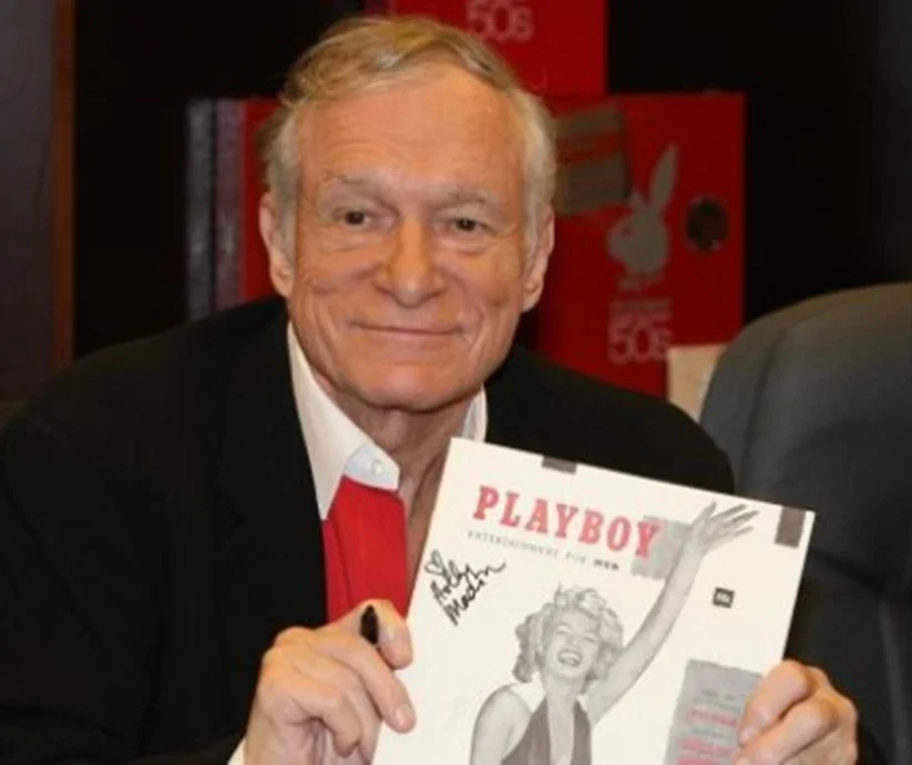 Playboy fue mucho más que una revista- un imperio global que incluyó televisión, productos, licencias y entretenimiento.