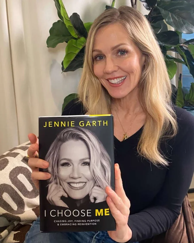 Jennie Garth interpretó a Kelly Taylor y hoy es autora de I Choose me.