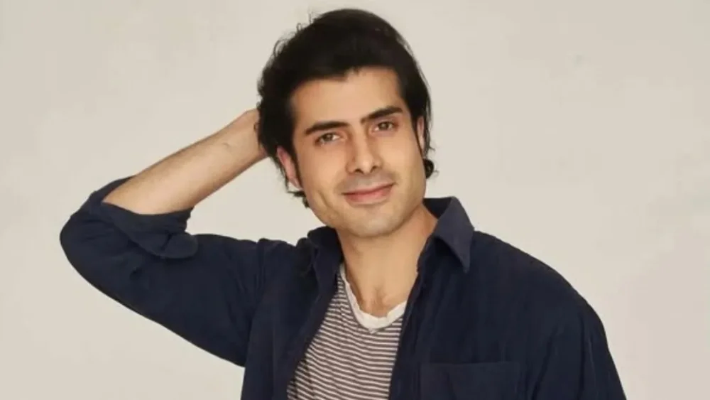 José Ángel Bichir está fuera de peligro tras caer de un tercer piso