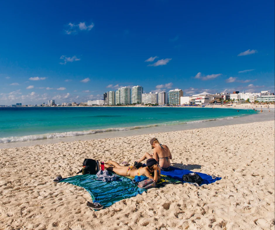 Cancún con mucho calor el día de hoy