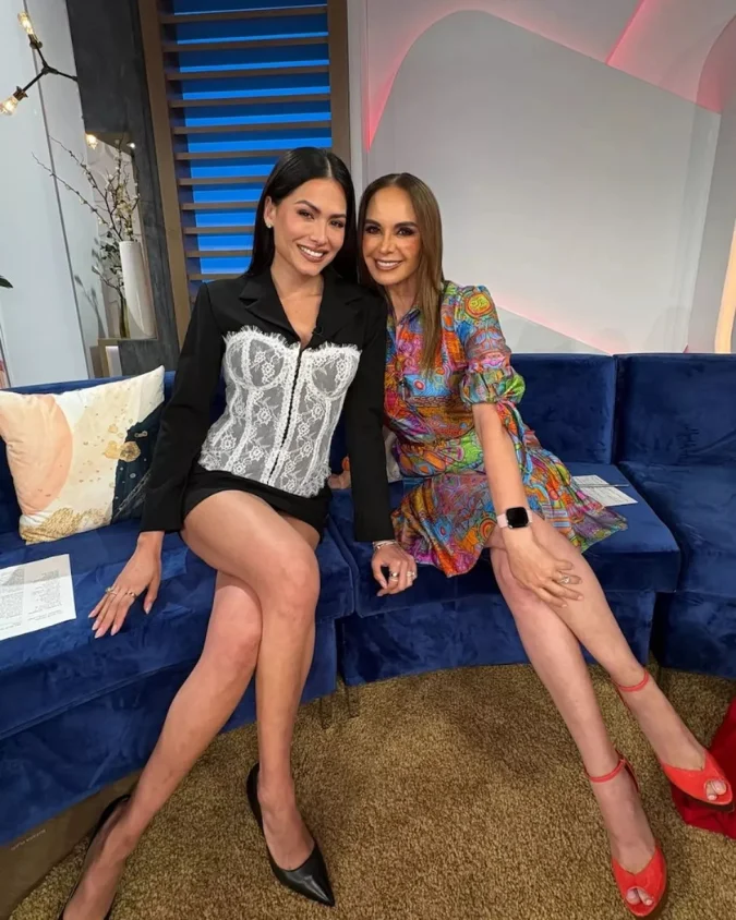 Andrea Meza, Miss Universo 2020 y Lupita Jones, Miss Universo 1993.