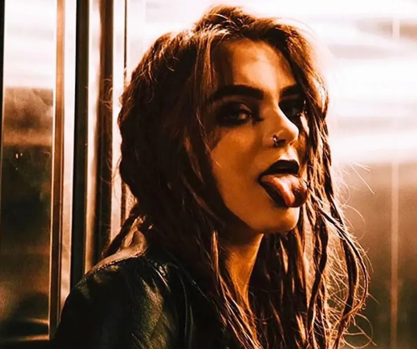 sofia castro en el dragon