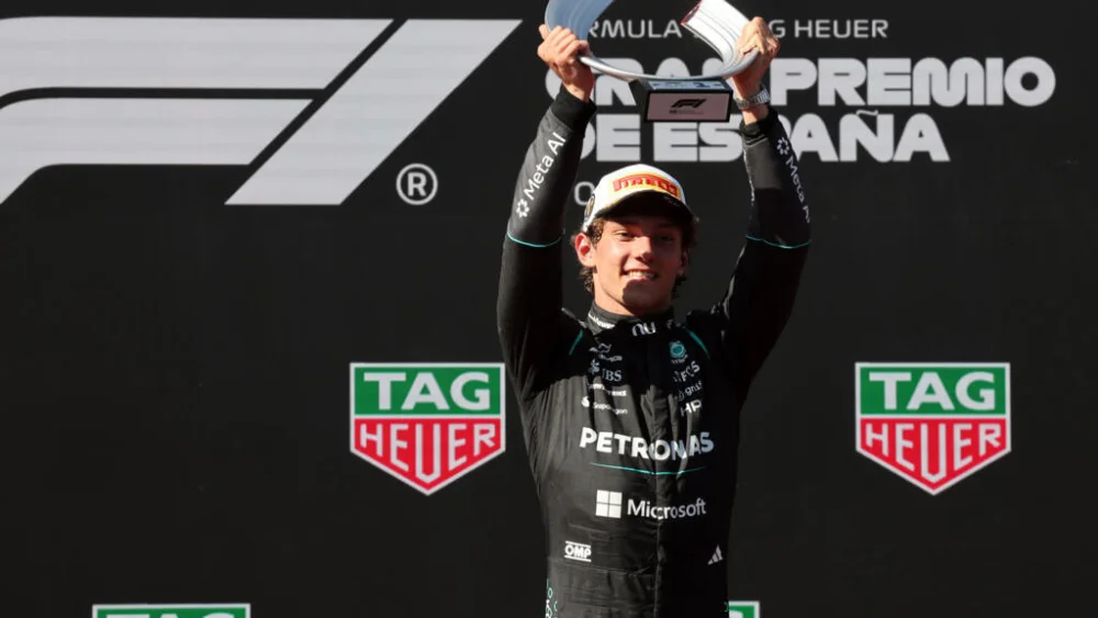 El italiano Kimi Antonelli gana el primer Gran Premio en Madring