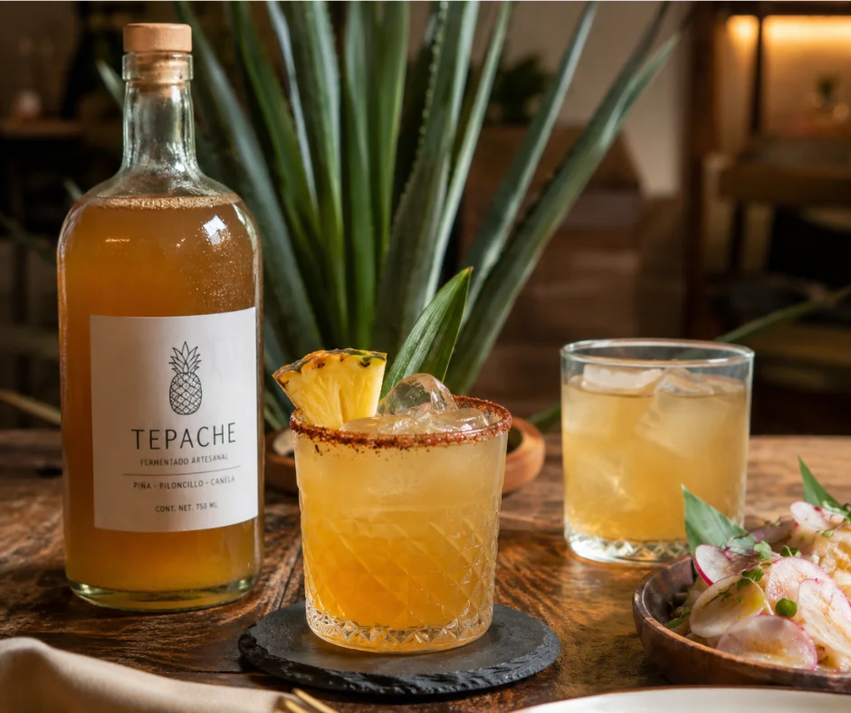 Uno de los fenómenos más interesantes es el regreso del tepache como bebida premium.
