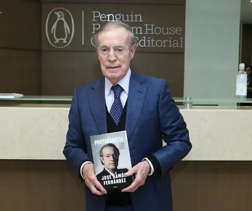Joserra y su libro El protagonista.
