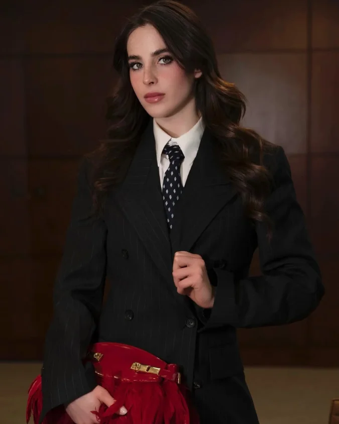 Fatima Bosch, primer Miss Universo dictando platica en la Universidad de Harvard.