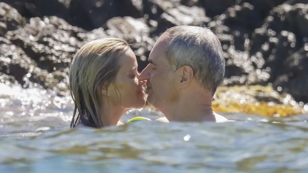 Reese W. 2. La Calle Rosa