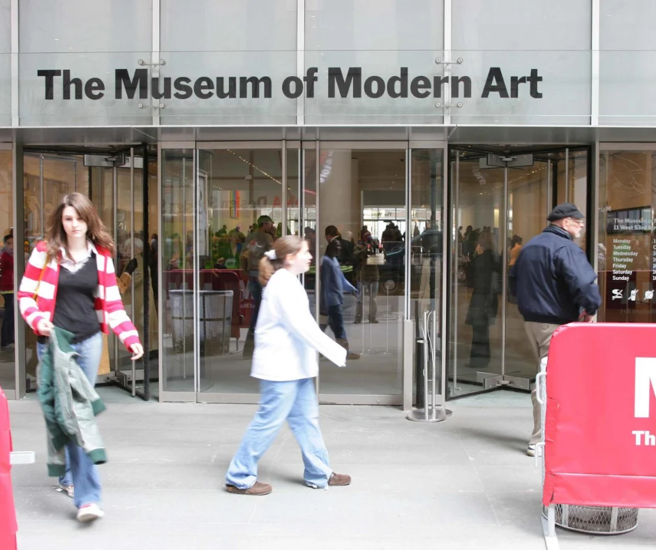 el famoso MoMA se convirtió desde hace décadas en uno de los espacios culturales más influyentes del planeta.