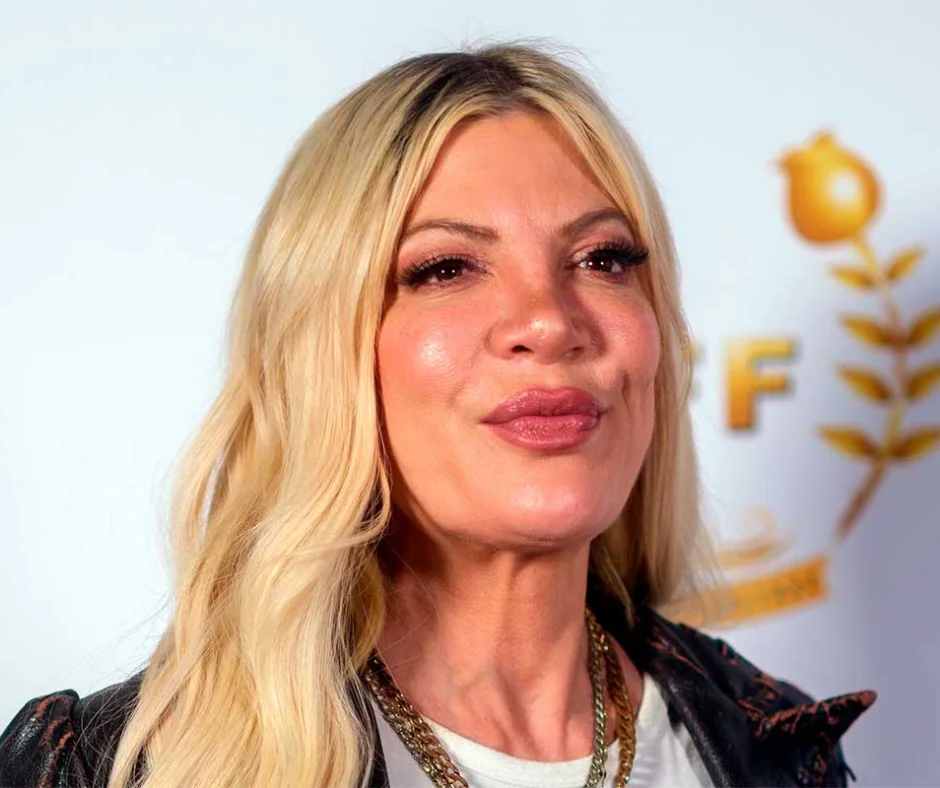 Tori Spelling interpretó a Donna Martin y hoy tiene un podcast MisSpelling.