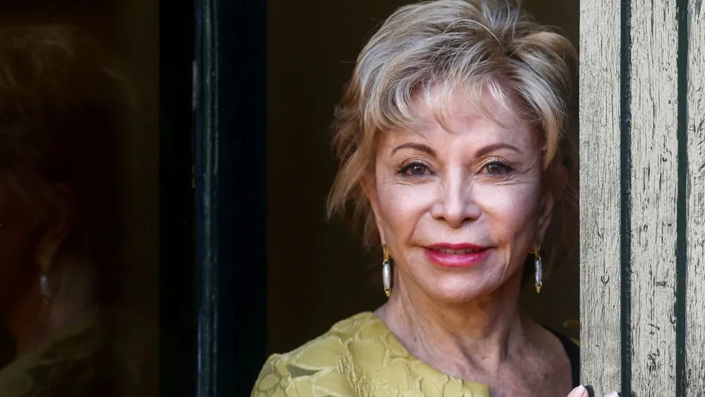 isabel allende cumpleaños