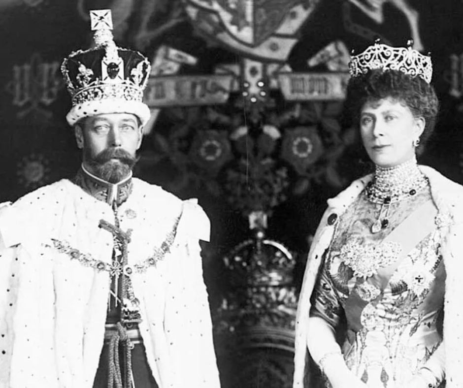 Jorge V y María de Teck- el origen de la dinastía Windsor moderna.