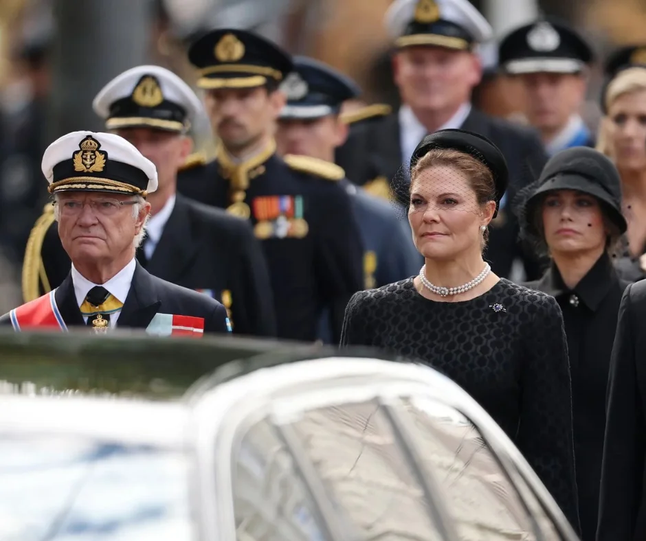 Carlos Gustavo y la princesa heredera Victoria de Suecia.