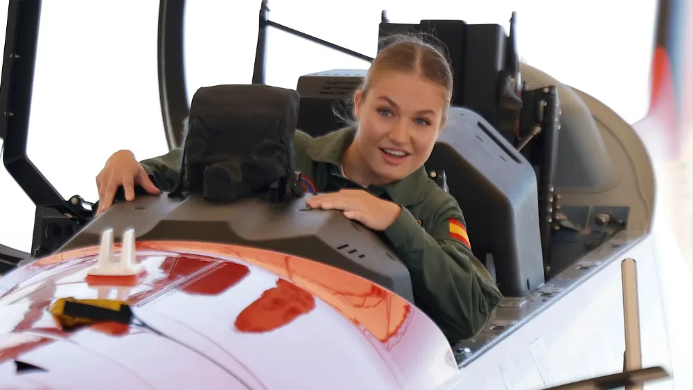leonor piloto
