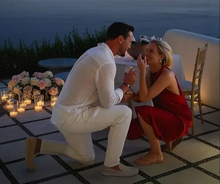 Lady Eliza Spencer se compromete