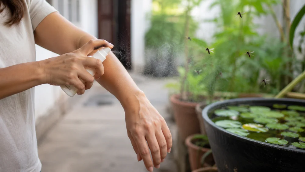 El repelente de mosquitos que más recomiendan los especialistas este verano (y los errores que podrían aumentar el riesgo de dengue).