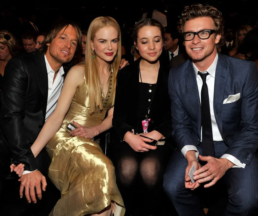 La amistad proviene de años, pero... ahora ambos están solteros