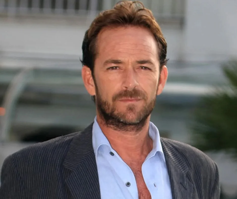 Luke Perry, el rebelde que se convirtió en leyenda con Dylan McKay.